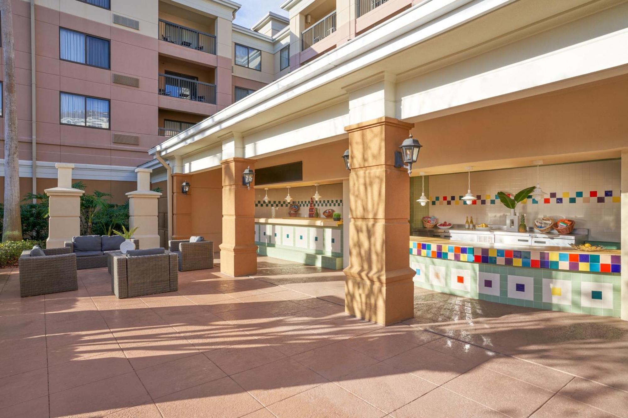 Courtyard By Marriott Orlando Lake Buena Vista In The Marriott Village Dış mekan fotoğraf