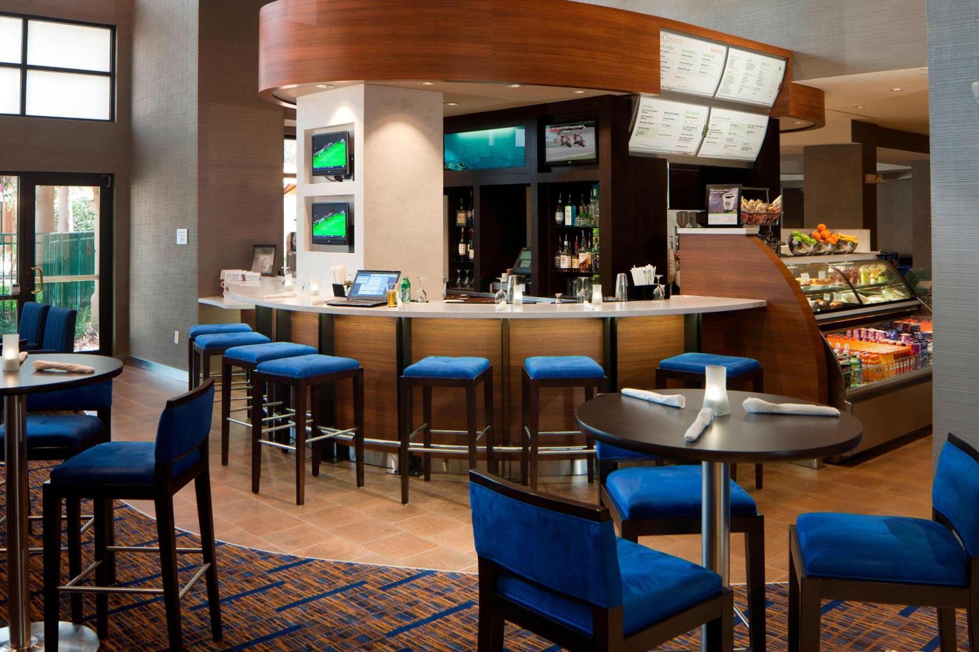 Courtyard By Marriott Orlando Lake Buena Vista In The Marriott Village Dış mekan fotoğraf