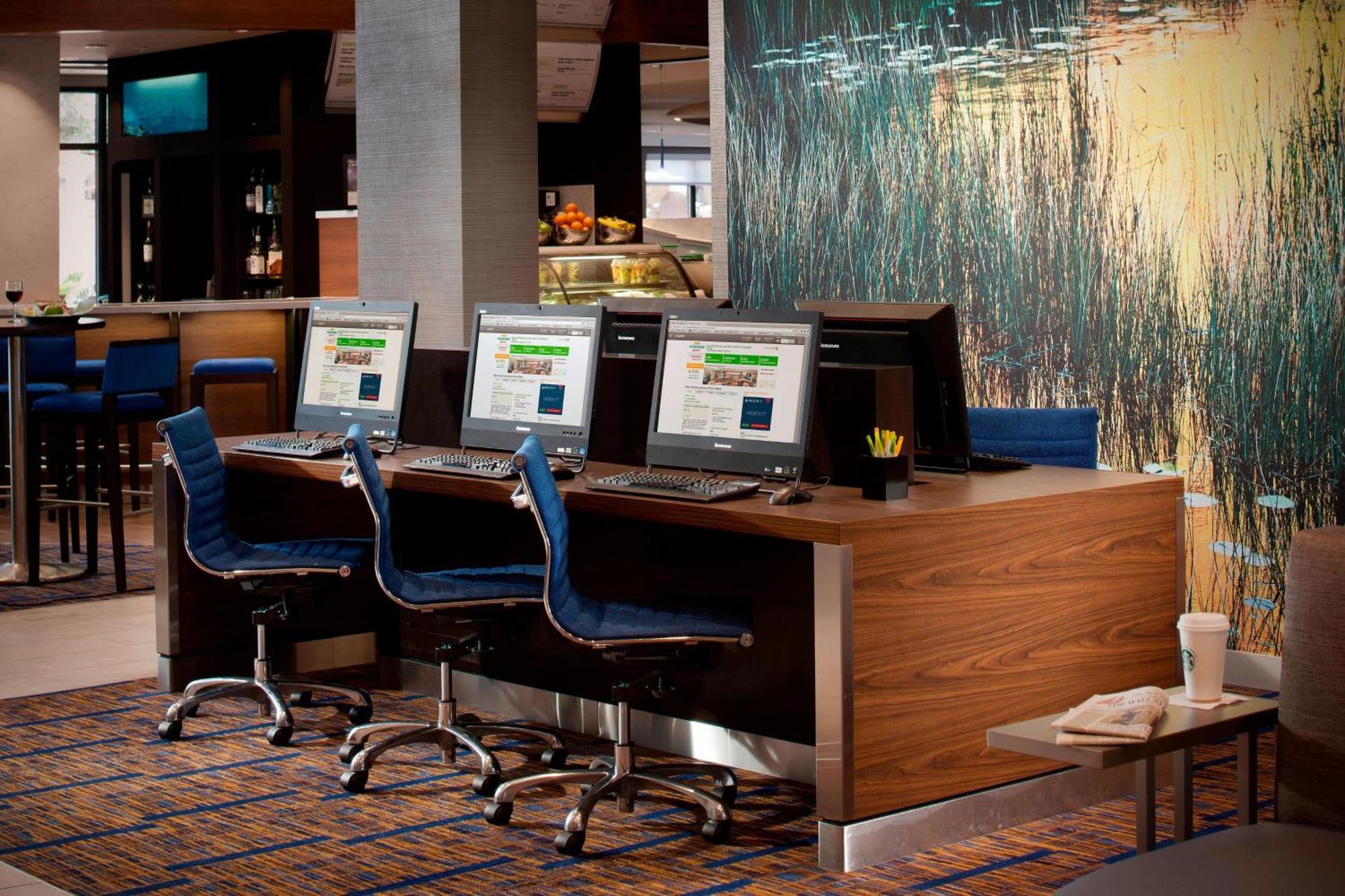 Courtyard By Marriott Orlando Lake Buena Vista In The Marriott Village Dış mekan fotoğraf